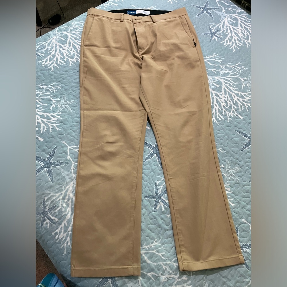 Old Navy man size 34 by 30 pants